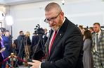 Na kogo zagłosuje Grzegorz Braun? „Ja po prostu komunikuję, co zrobię 