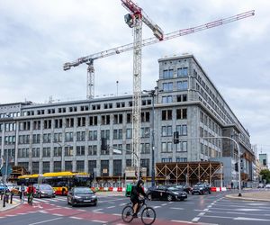 Gmach Banku Gospodarstwa Krajowego w Warszawie w trakcie remontu