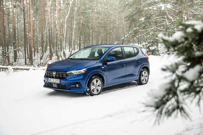 Tani nowy samochód wciąż jest możliwy! Nowa Dacia Sandero to auto na kryzys - TEST, OPINIA