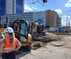 Tramwajowy remont pl. Zawiszy w Warszawie