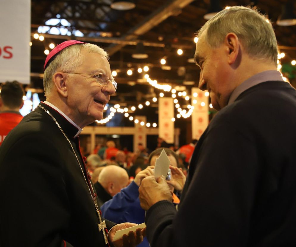 Wigilia dla ubogich w Starej Zajezdni w Krakowie