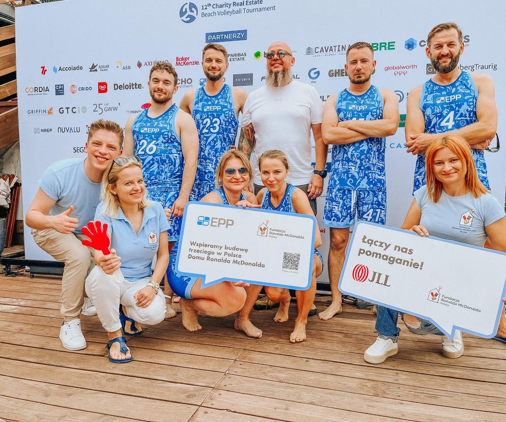 JLL 12. Charytatywny Turniej Siatkówki Plażowej Branży Nieruchomości zebrał ponad 810 tysięcy złotych