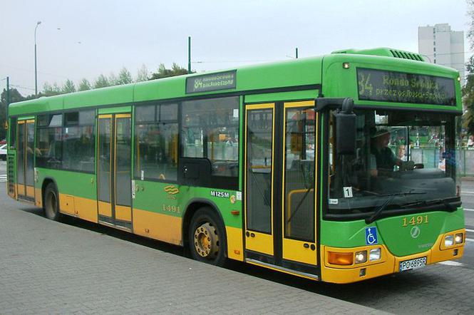 Autobus MPK Poznań ostrzelany