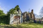 Magiczne miejsce w malutkiej wsi na Warmii i Mazurach. Stoją tam ruiny sprzed 700 lat