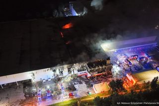 Pożar hali produkcyjnej w Sosnowcu