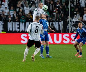 Tradycji stało się za dość. Legia z kolejną karą od UEFA, zapłaci za swoich kibiców