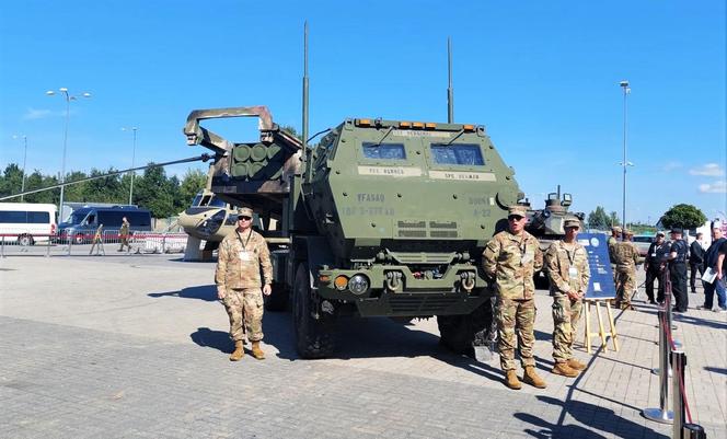 Amerykańska wyrzutnia HIMARS 