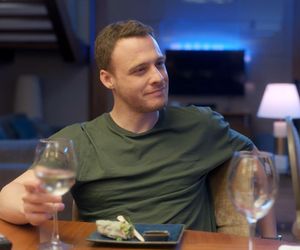 Kiedy ktoś kocha bardziej. Ateş, Leyla