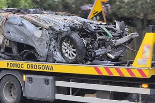 Wypadek śmiertelny pod Krakowem. Kierowca spłonął w samochodzie