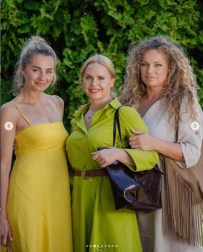 Przyjaciółki 22 sezon. Inga (Małgorzata Socha), Anka (Magdalena Stużyńska), Patrycja (Joanna Liszowska)