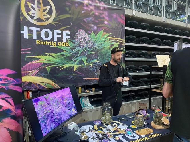 Week Weed Festival