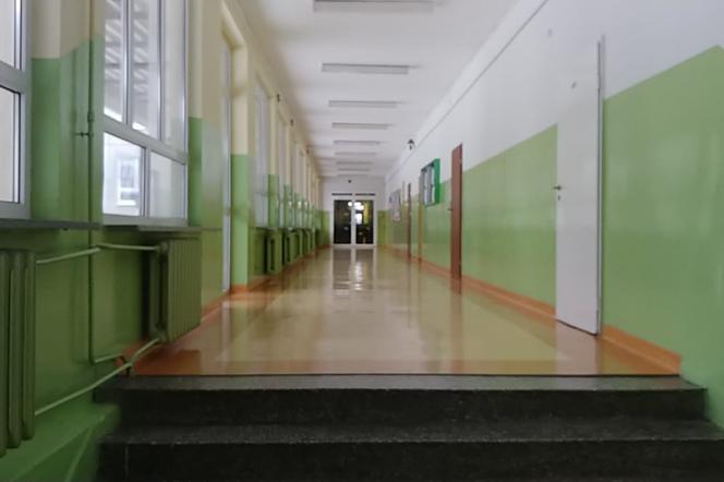 W jednej z olsztyńskich szkół uczniowie trafili na kwarantannę