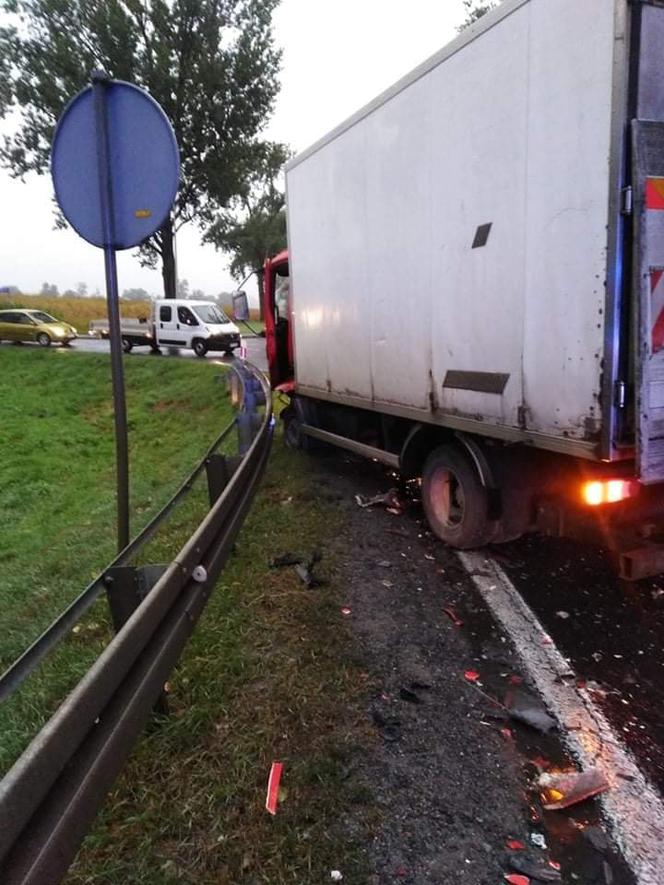 Groźny wypadek na drodze krajowej nr 8 pod Wrocławiem