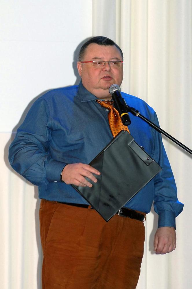 Wojciech Mann schudł 30 kilogramów. Jak słynny dziennikarz zmieniał się przez lata?