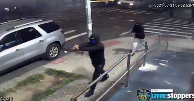 Krwawo w NY, Krwawo w USA