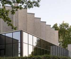 Højvangen Church, Henning Larsen 