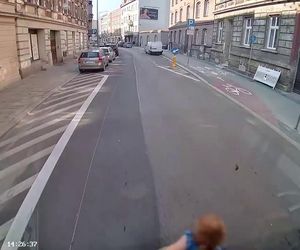 5-latka wbiegła przed autobus. Dramat w Bytomiu
