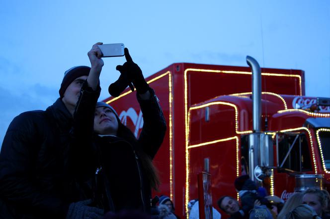 Ciężarówka Coca-Coli w Szczecinie