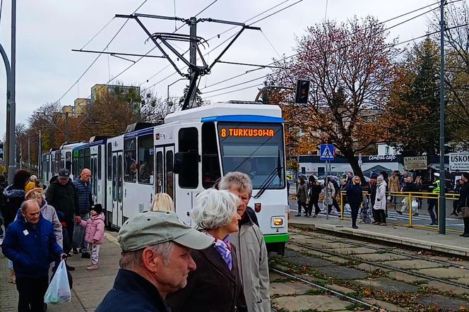 1 listopada na Cmentarzu Centralnym w Szczecinie