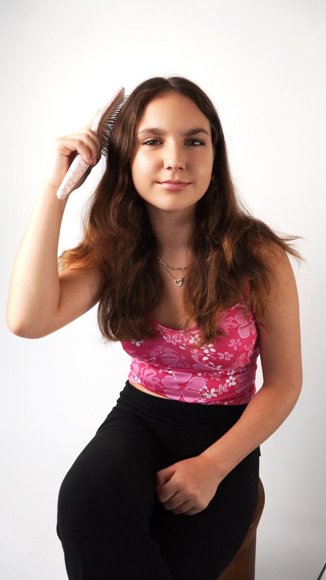 Martwe dziewczynki na dachu metra! Już wiadomo, kim były