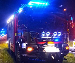 Śmiertelny wypadek na S8 pod Wieruszowem. Mężczyzna zginął w zderzeniu dwóch tirów [ZDJĘCIA].