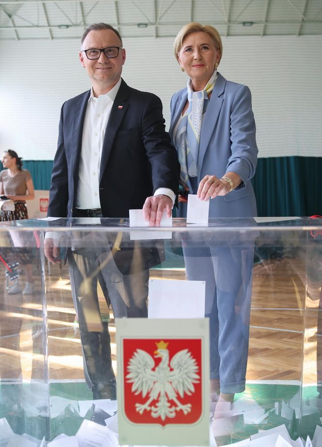 Głosowanie Andrzeja i Agaty Dudów 