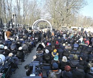 Ostatnie pożegnania Mariana Turskiego. Spocznie na Cmentarzu Żydowskim w Warszawie