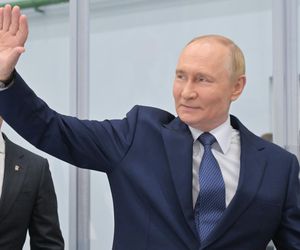 Putin wylądował na Alasce. Powitanie przywódców USA i Rosji