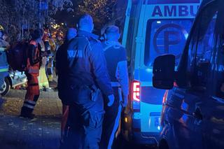 Szaleńczy pościg ulicami Warszawy. Rozbity na drzewie samochód, w środku dwóch pijanych i 15-latka