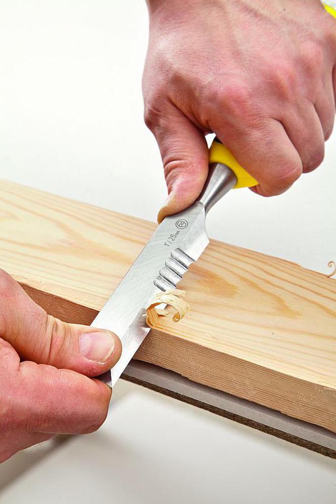 Podwójnie ostre dłuto - przydatne w różnych pracach domowych i remontowych