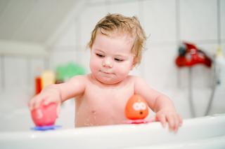 Miliony zabawek do kąpieli wycofanych z obrotu. Mogą powodować poważne urazy 