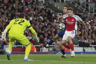 PSG - Arsenal Relacja na żywo: Kiwior i spółka kontra osłabione PSG o finał Ligi Mistrzów! [LIVE 7.05.2025]