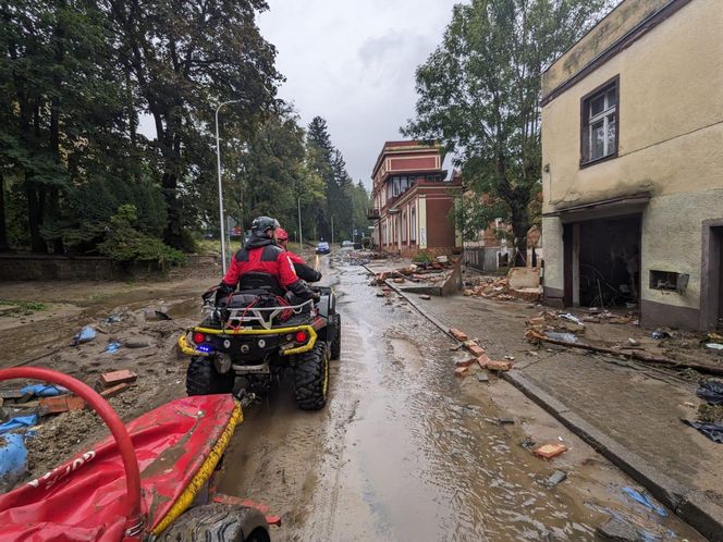 Ratowicy Krynickiej Grupy GOPR w Lądku-Zdrój 