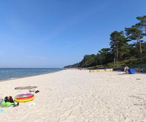 Koniec sezonu w Lubiatowie. Plaża i pusty camping