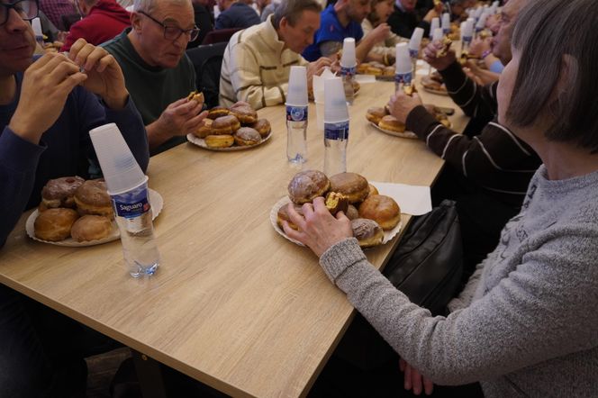 Mistrzostwa Poznania w jedzeniu pączków na czas