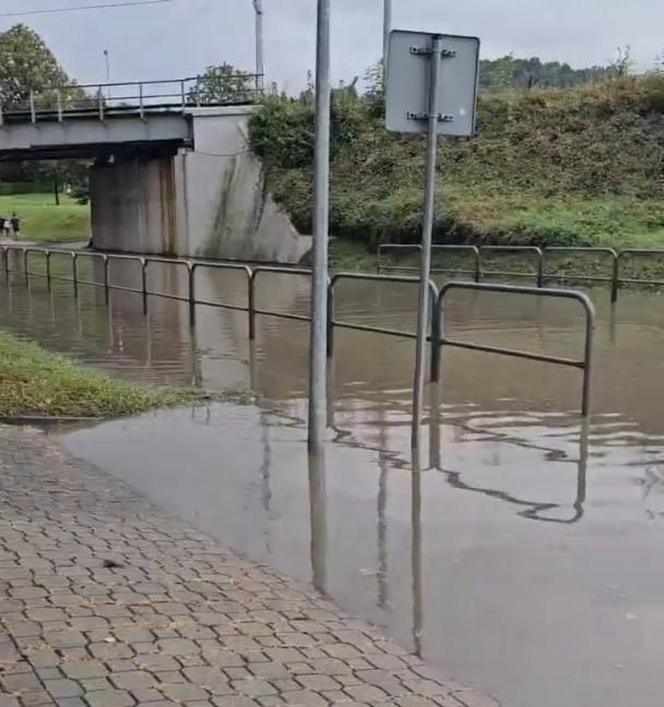 Zalane ulice w Grybowie w Małopolsce