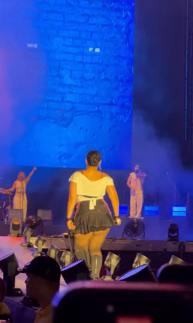 Melanie C Nelly Furtado