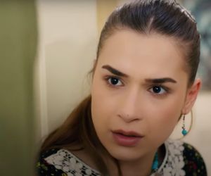 Zeynep będzie przetrzymywana przez porywacza, a Yildiz przyłapie Melis na rozmowie z przestępcą. Ghonul i Bulent zaczną odchodzić od zmysłów, a Ege trafi na trop.