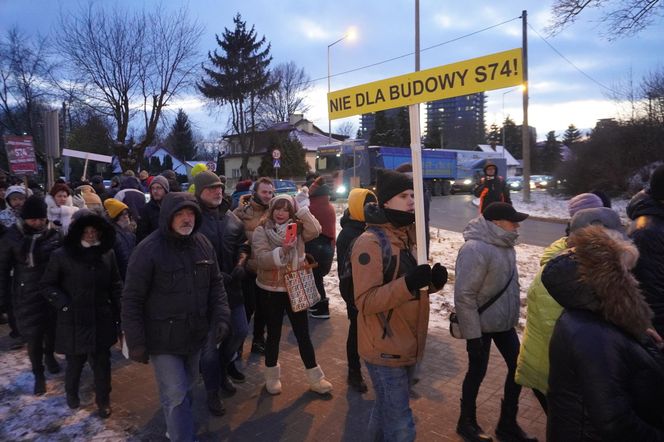 Protest kielczan przeciw budowie S74