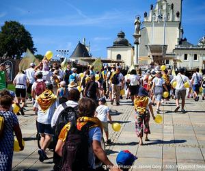 II szczyt pielgrzymkowy na Jasną Górę. Więcej pątników niż w zeszłym roku