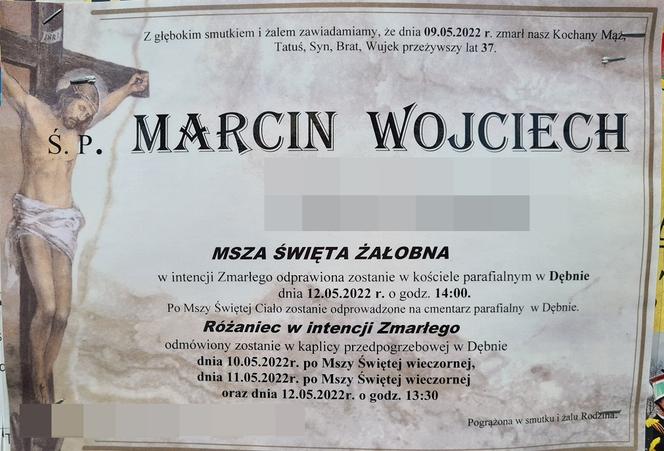 Marcin zginął w tragicznym wypadku w Tryńczy. Grób strażaka tonie w kwiatach [GALERIA]