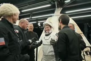 Sławosz Uznański-Wiśniewski bezpiecznie wrócił na Ziemię