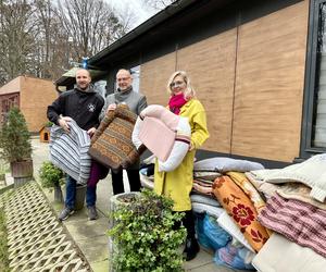 Uszyli legowiska dla bezdomnych zwierząt. Elżbieta Konieczna: „Będziemy kontynuować tę akcję” 