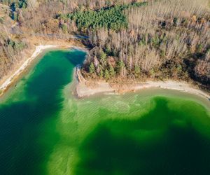 Polska laguna kusi turkusową wodą