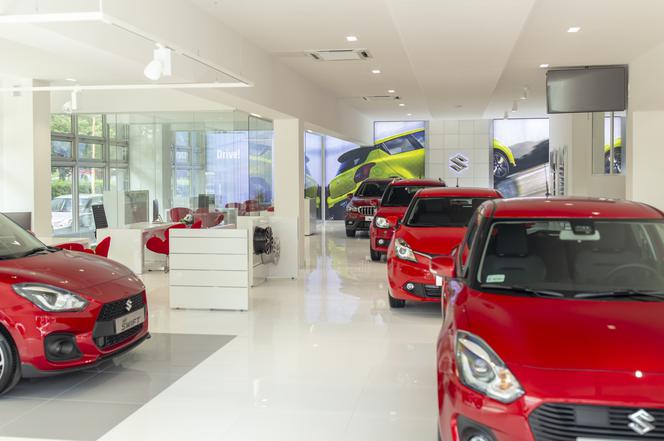 Nowy standard wizualizacji salonów sprzedaży marki Suzuki w Polsce