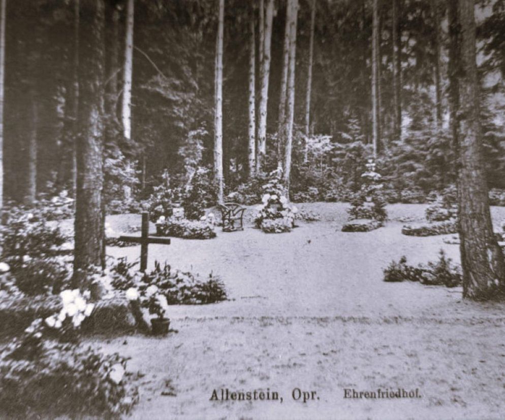 Olsztyńskie cmentarze na dawnych zdjęciach. Tak wyglądały 100 lat temu