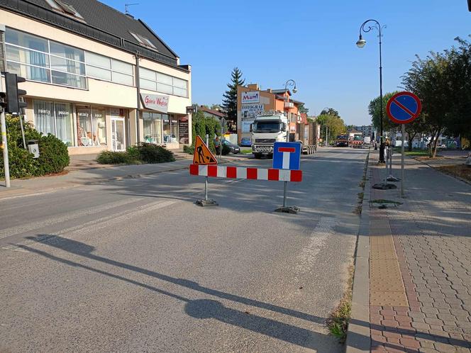 Na krótkim odcinku ulicy Wojskowej w Siedlcach pomiędzy ulicą Katedralną a rondem, także zostanie wyrównana nawierzchnia