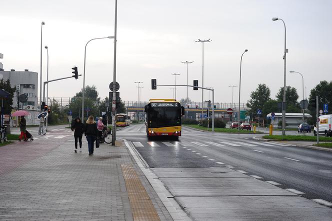 Ścisk w autobusach od września. Na tych liniach będą cięcia