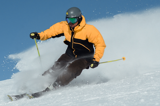 Wyjazd na narty tylko z certyfikatem covidowym? Sprawdź ograniczenia w zagranicznych kurortach narciarskich