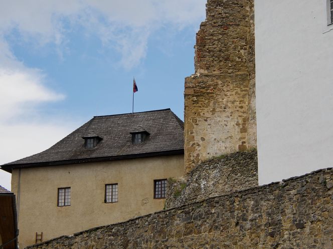 To jedno z najstarszych i najpiękniejszych miast na Spiszu. Leży blisko Małopolski